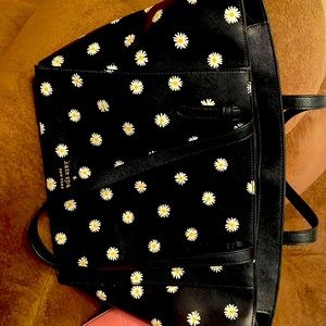 🤍Kate Spade NY Floral Saffiano PVC Tote Purse🤍 carried once